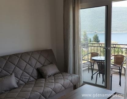 Apartments Sunset, private accommodation in city Kumbor, Montenegro - IMG-89be6657896ca1ac51cca19d41a77f43-V